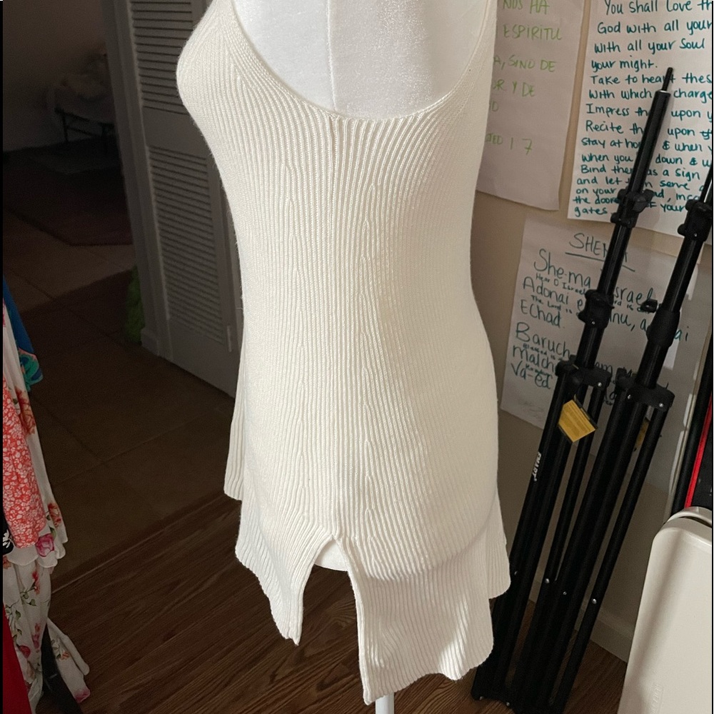 Athleta shirt